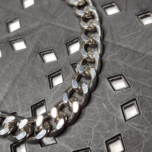 19 Inch Heavy Metal Curb Link Necklace
